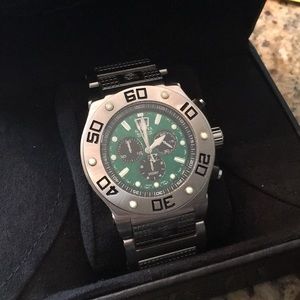 Invicta Reserve Speedway XL Swiss Crhronograph
